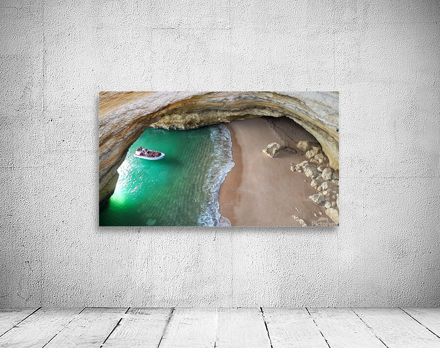 The Emerald Wall Preview