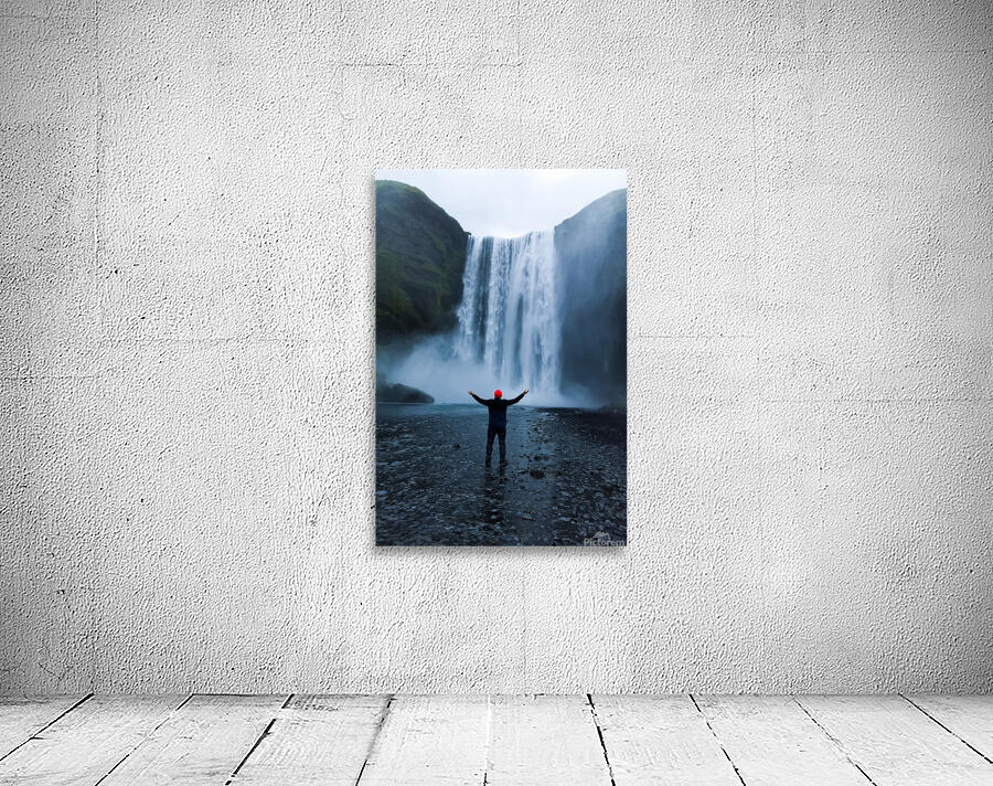 The Embrace Wall Preview