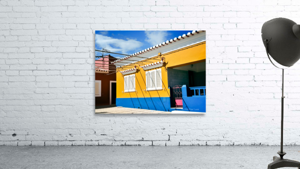 LIGHT AND SHADOW Wall Preview