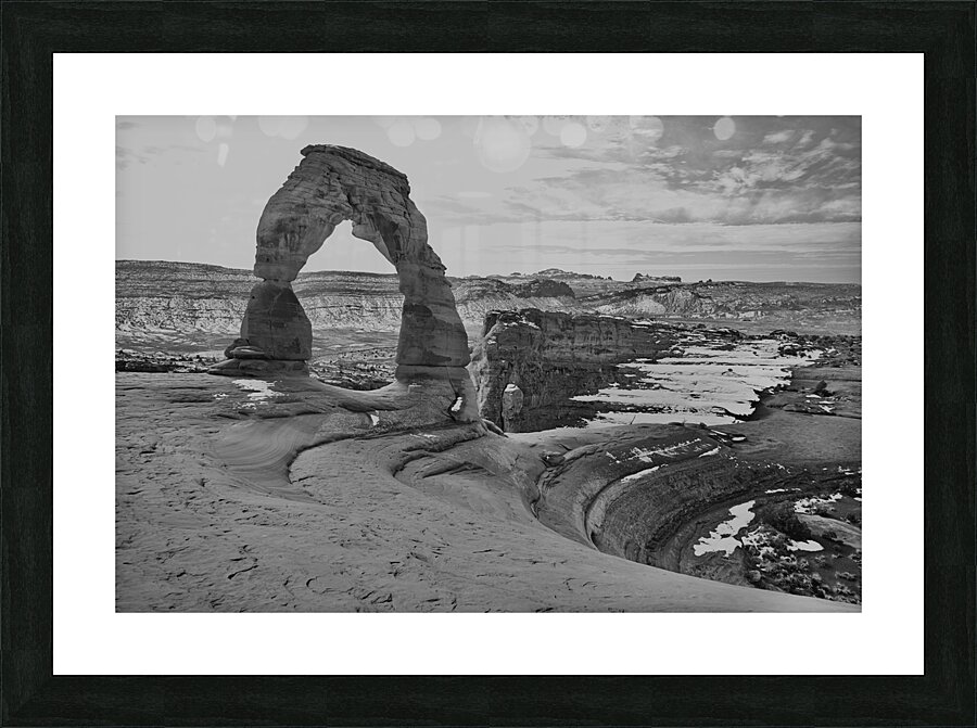 Delicate Arch BW Winter Picture Frame print