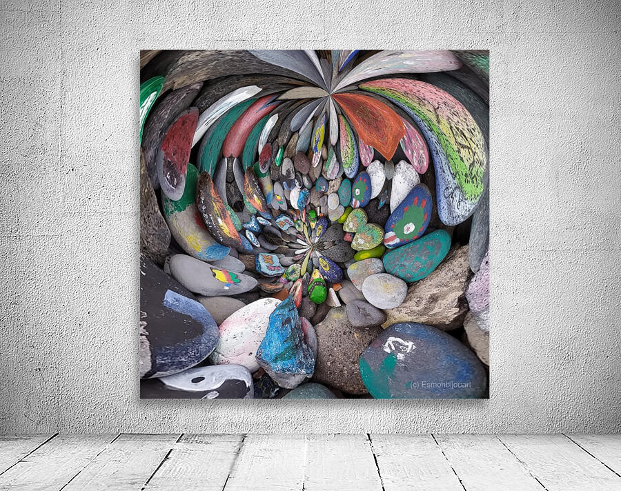 Distortions 8 Wall Preview