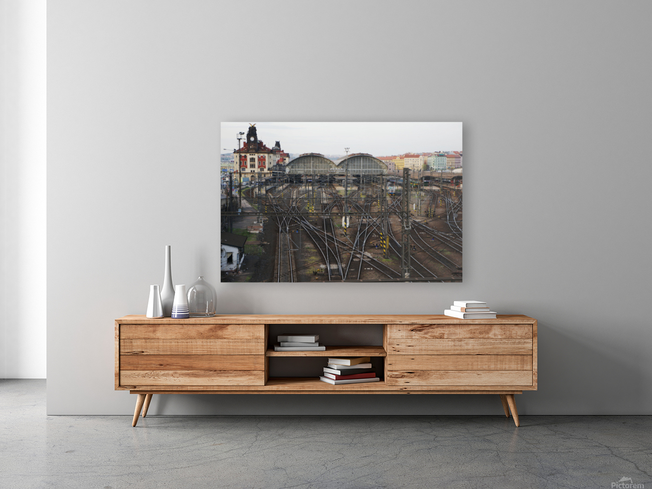 Prague Station Reproduction