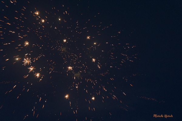 Fireworks 070424 Téléchargement Numérique