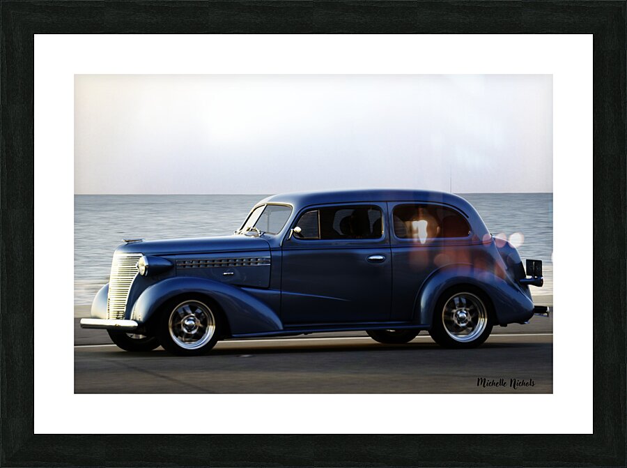Royal Blue Classic Car on the Beach Impression et Cadre photo