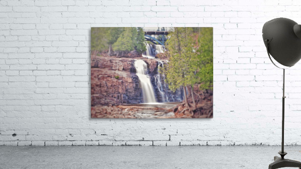 Flowing Falls Gooseberry Wall Preview