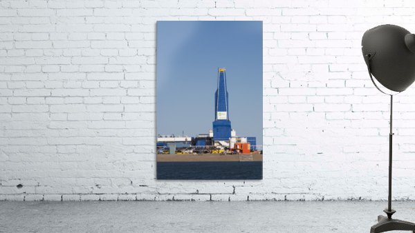 Liberty Rig Alaska The Liberty Oil Rig in the Prudhoe Bay Oilfield on the North Slope ...
