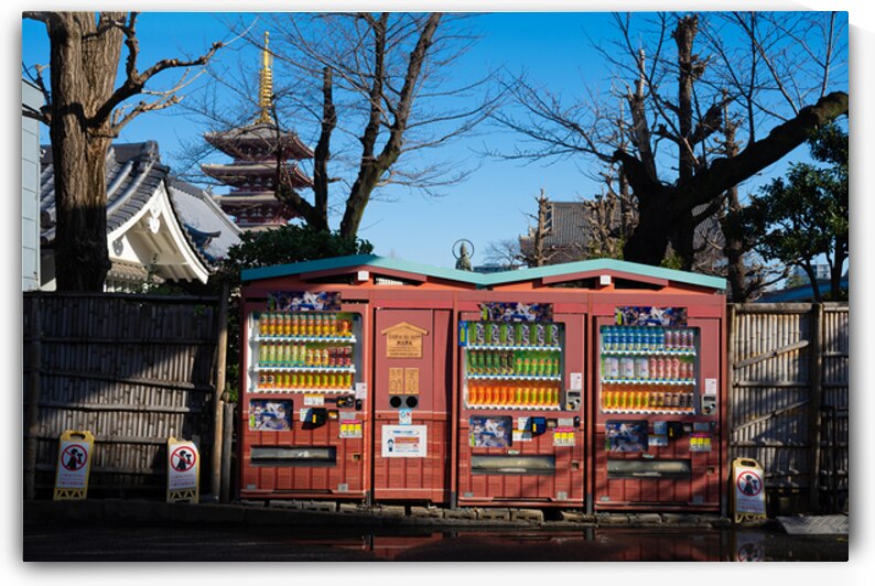 Vending Machines and Pagodas - Tokyo Asakusa Harmony by Matthias Hauser