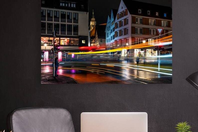 Night shot of blurred bus lights in Tübingen by caladoart