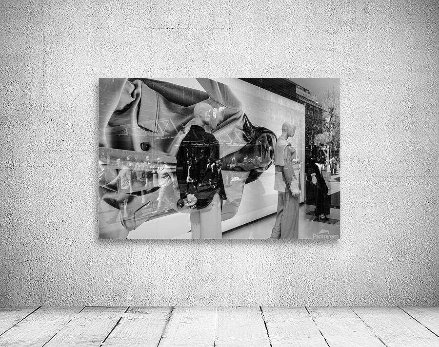 Runway Wall Preview