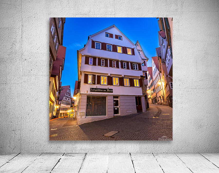 Squared Oldtown Wall Preview