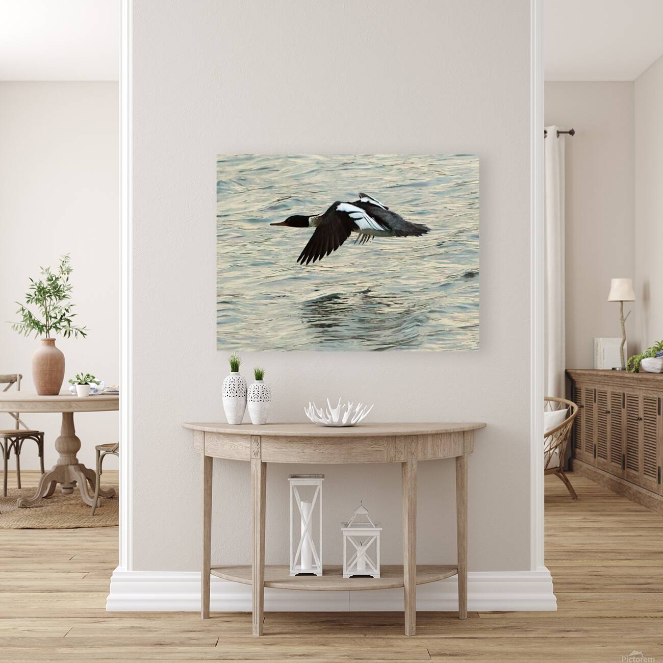Bird in flight Reproduction