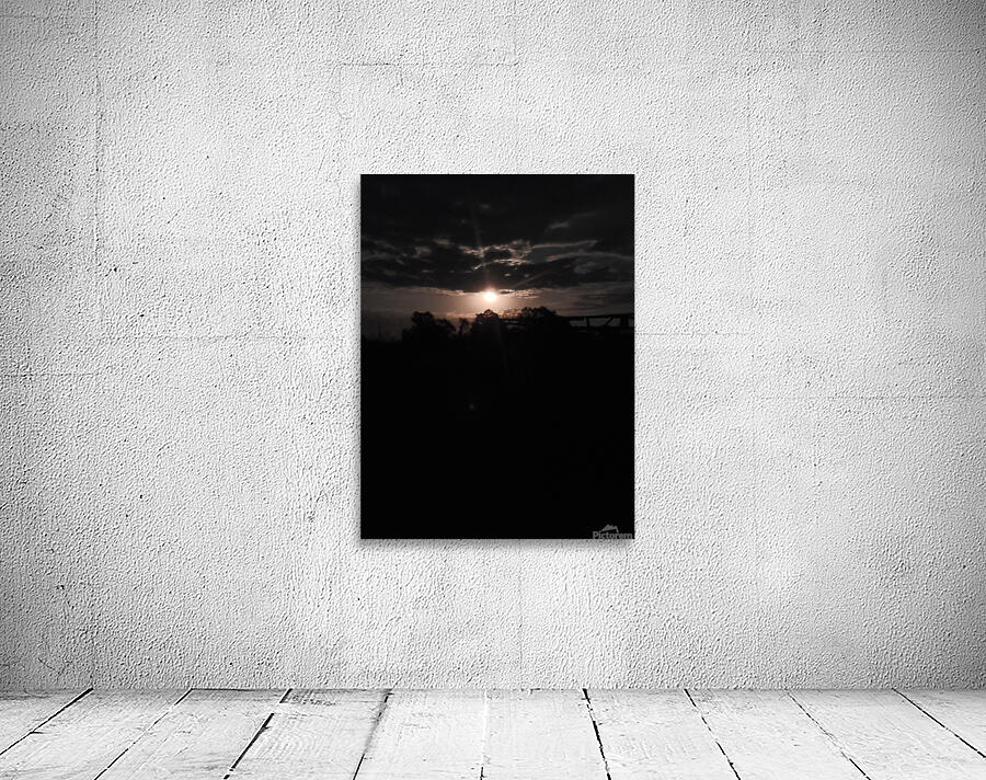 Peeking moon Wall Preview