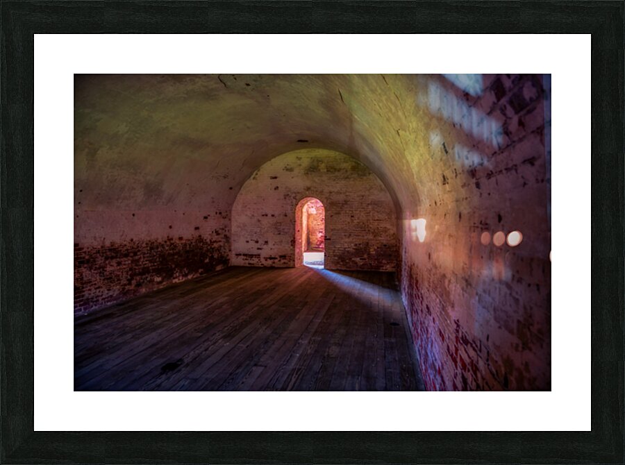 Timeless Passage: Fort Macon Doorway Impression et Cadre photo