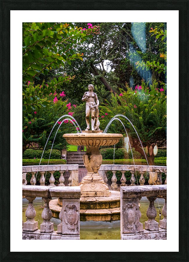 Garden Statue - 6 Picture Frame print