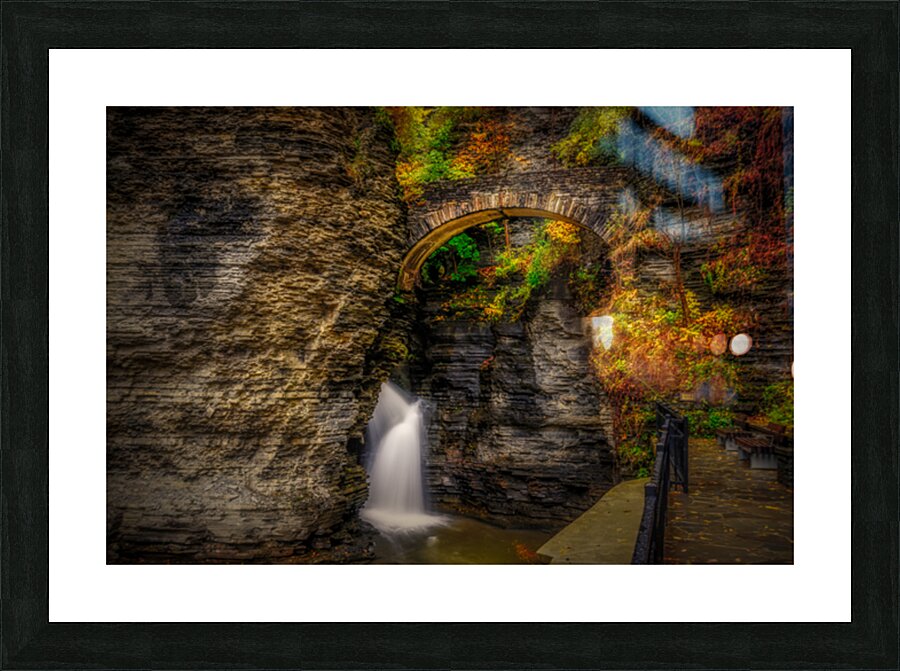 Autumns Embrace: A Fairytale Portal at Watkins Glen State Park Impression et Cadre photo
