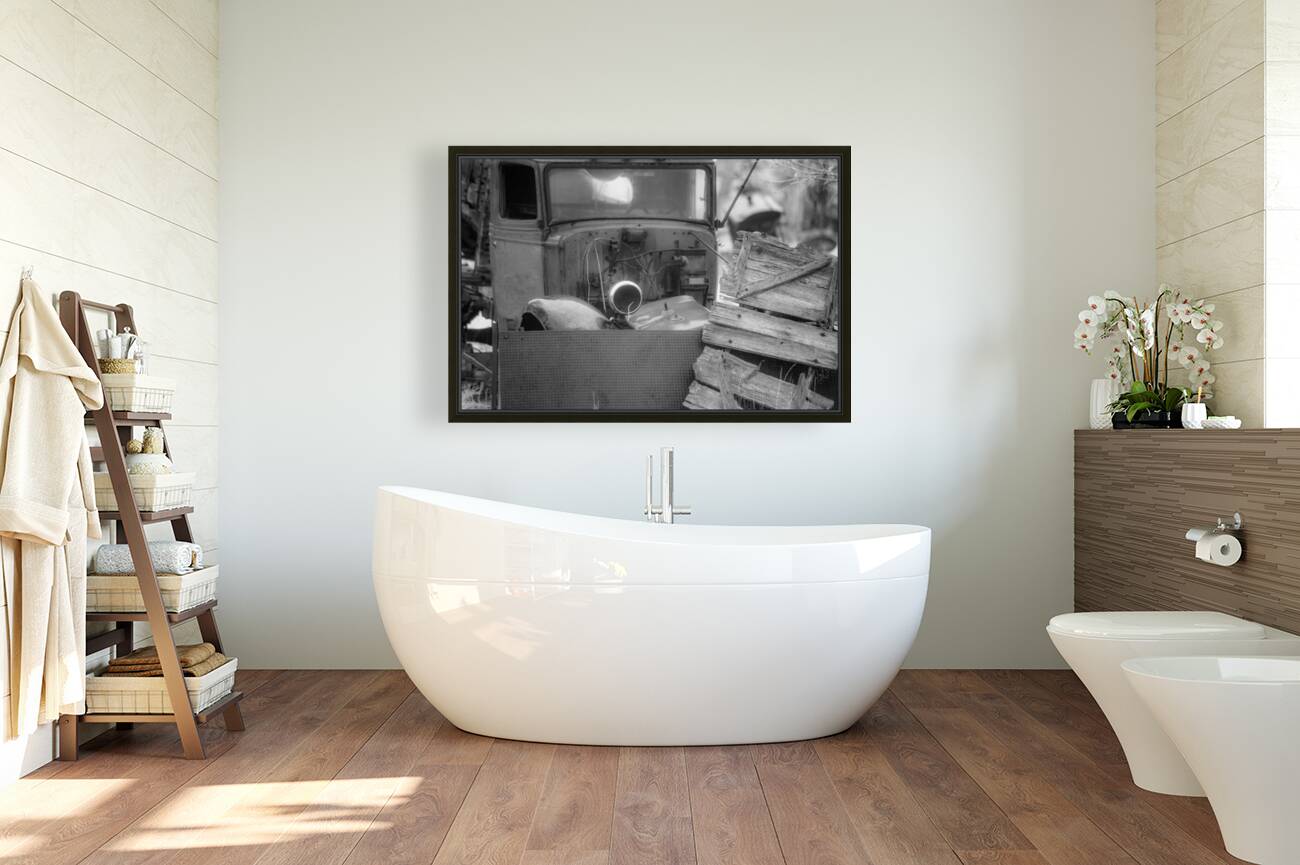 Rustic Relic - Hidden Decay Reproduction