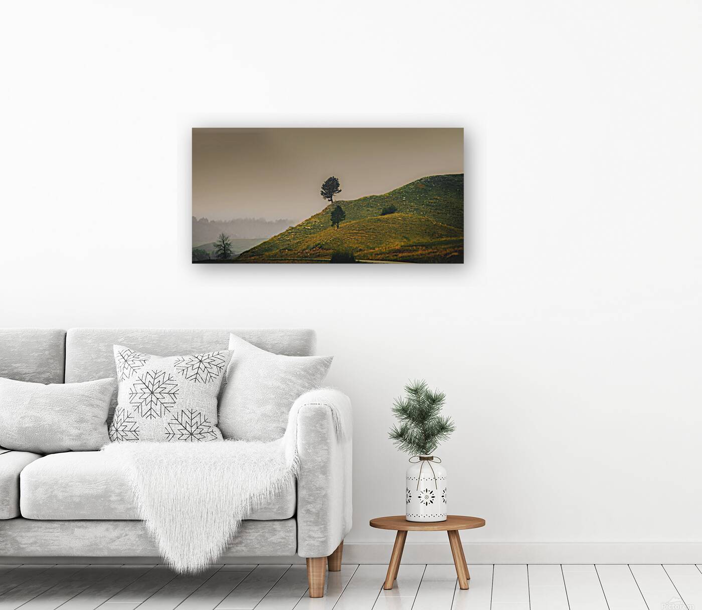 Solitary Sentinels: Misty Isolation Reproduction