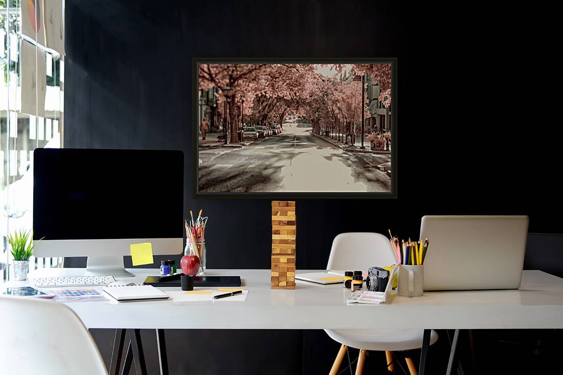 City in Bloom: Yorks Stroll Through Infrared Hues Reproduction