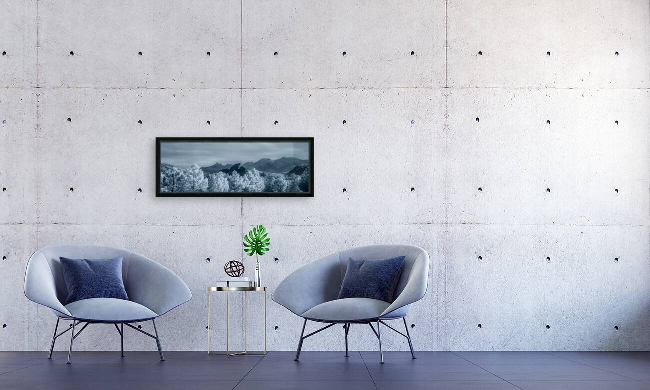 Vista Views: A Distant Gaze from Mount Rushmore Reproduction