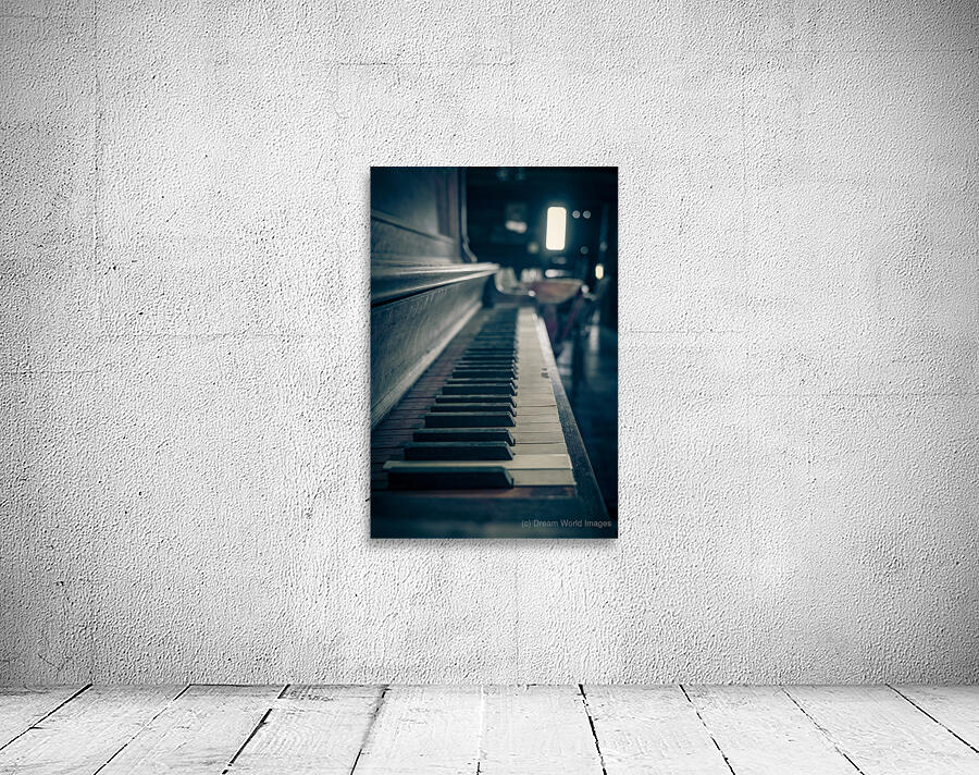 Fading Notes: The Silent Symphony Wall Preview