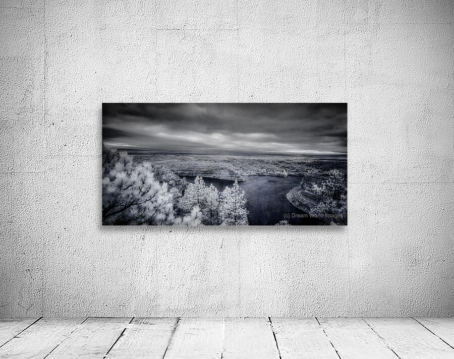 Guernsey Overlook: Infrared Impressions of the Overview Wall Preview