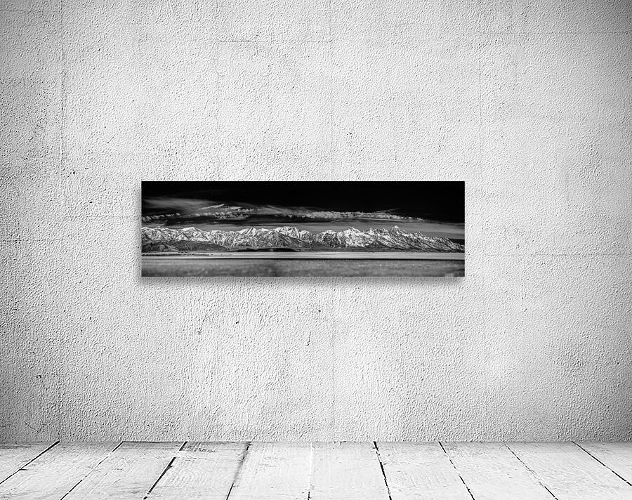 Winters Crown Wall Preview