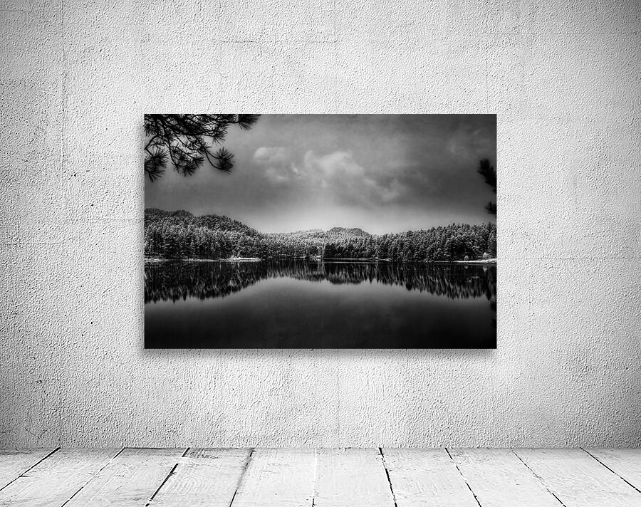 Expansive Beauty: A Panoramic Vista of Center Lake Wall Preview