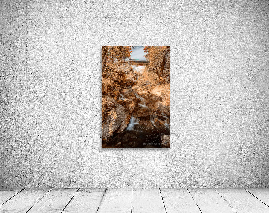 Autumns Liquid Gold Wall Preview