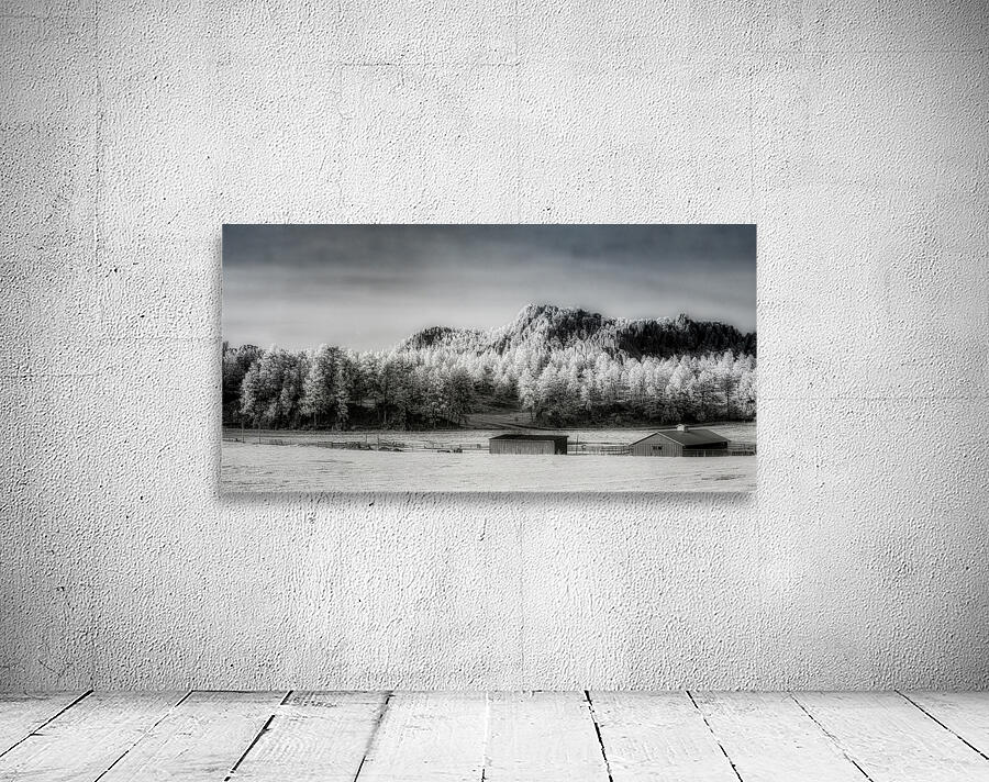 Rocky Hollow Retreat Wall Preview