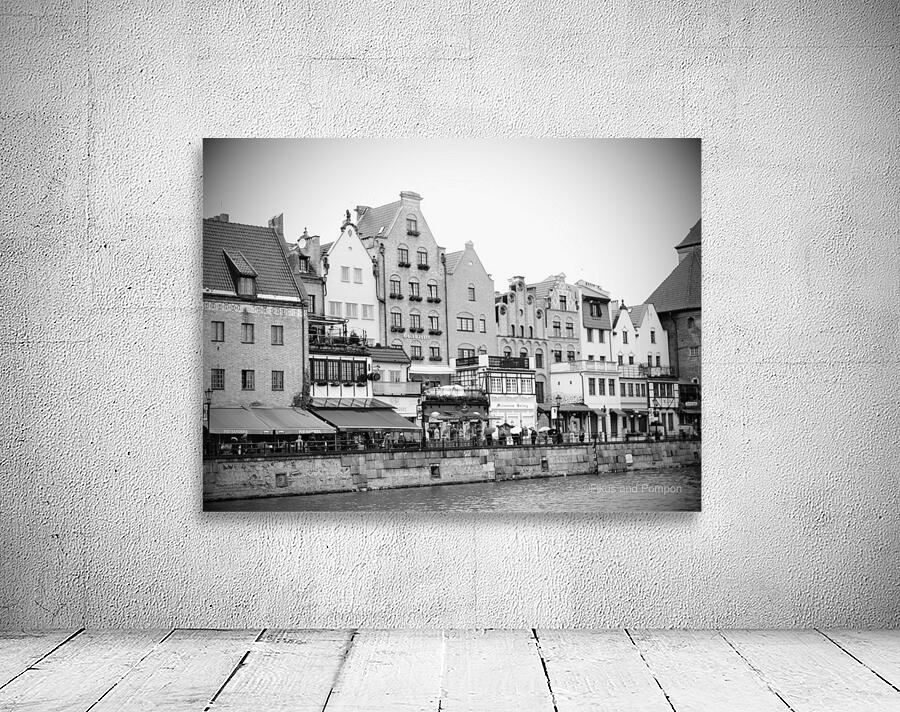 Long Seashore Wall Preview