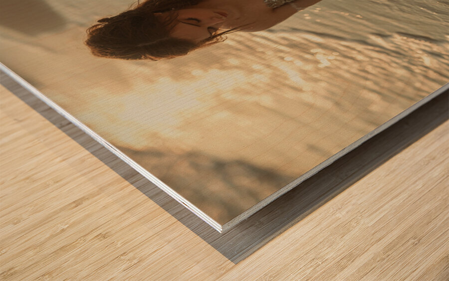 u3797829577 a beautiful mermaid washed up in the Wood print