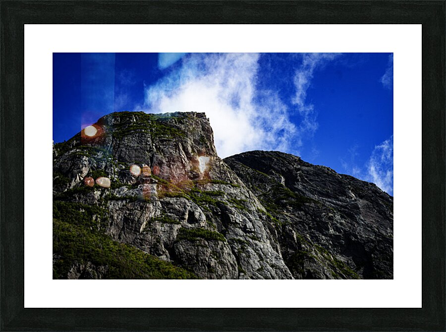 Pretty Cliff III Picture Frame print