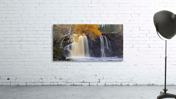birchy falls Wall Preview
