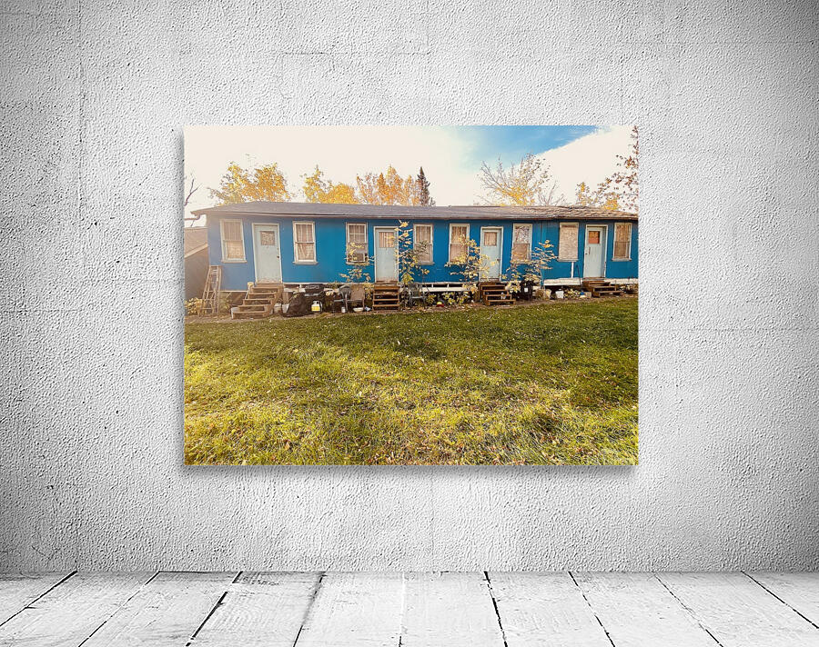 That old hotel Wall Preview