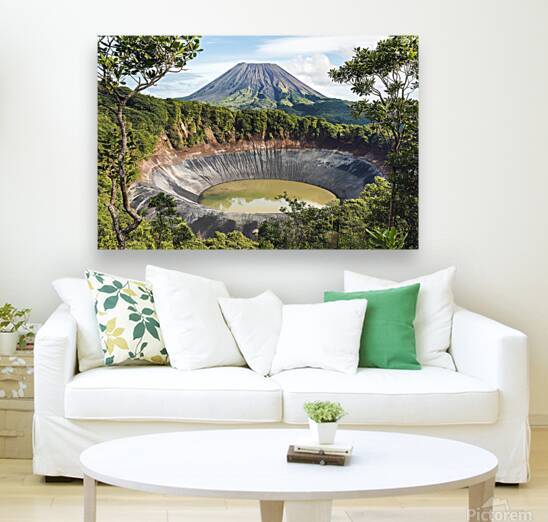 A photo of a typical sleeping volcano nestled amo by Mihai Pulca