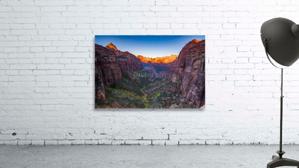  DSC8124 Wall Preview