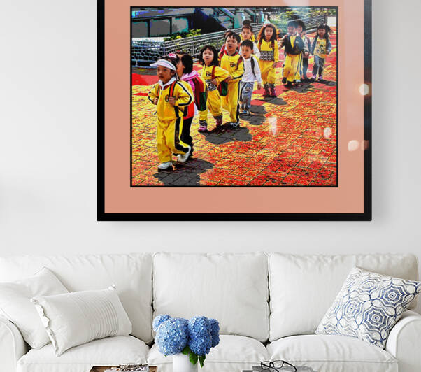 SOUTH KOREAN CHILDREN ON A CULTURAL TOUR by LES MAYERS 