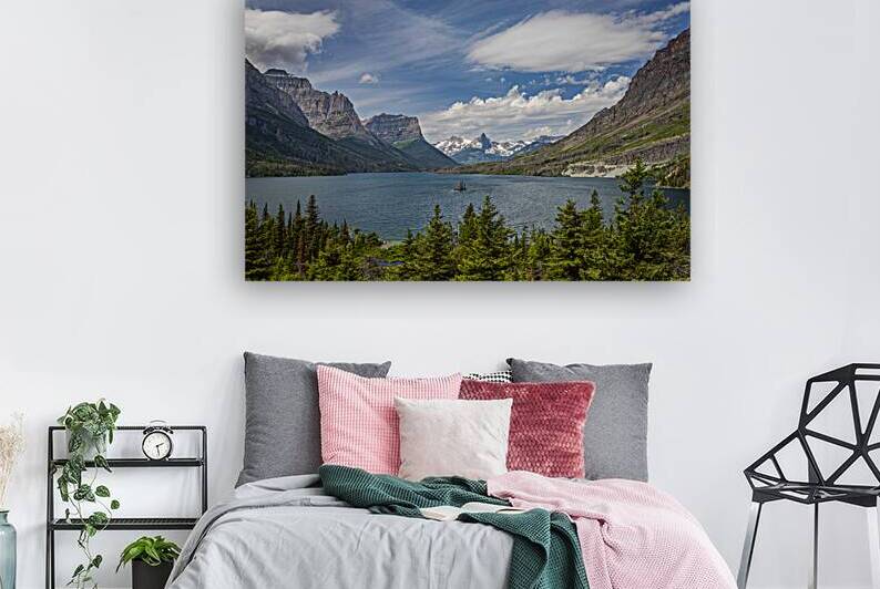 Scenic view of St. Mary Lake with mountains in Glacier National  by Gestalt Imagery