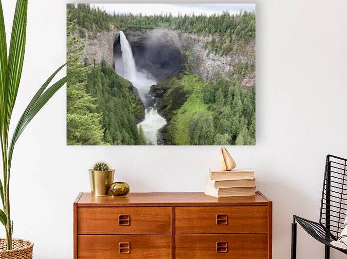 Waterfall Reproduction
