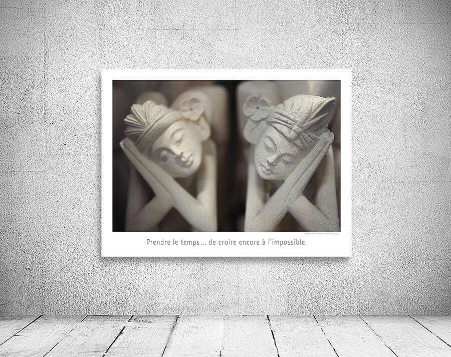 REFLEXION Wall Preview