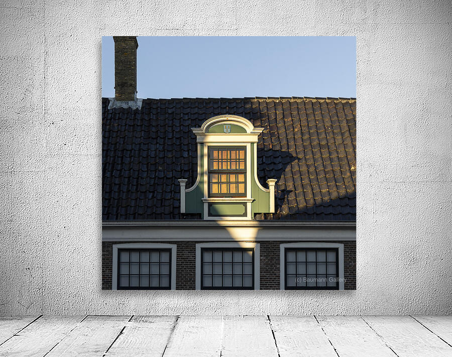 Dutch Glow Wall Preview