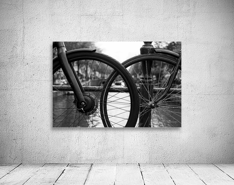 Cliche Amsterdam Wall Preview