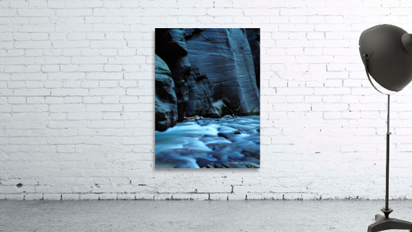 The Narrows Wall Preview
