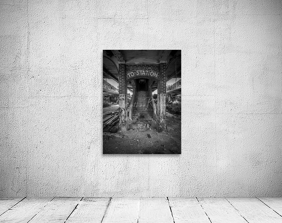 To Station Wall Preview