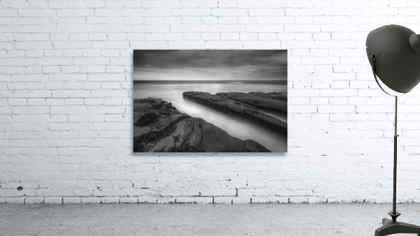 A Black & White Harmony Wall Preview