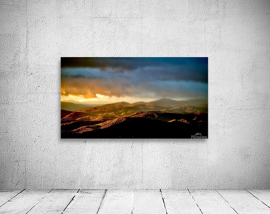 A Cold Sunrise Wall Preview