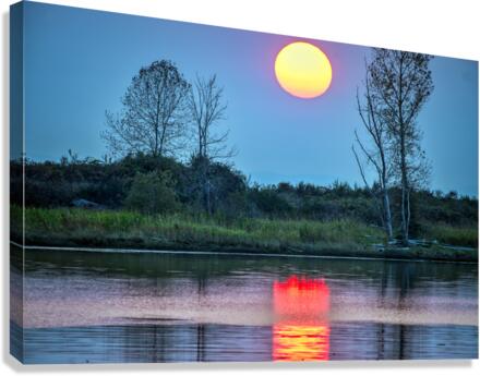 SUN REFLECT OFF FRASER RIVER Canvas Print