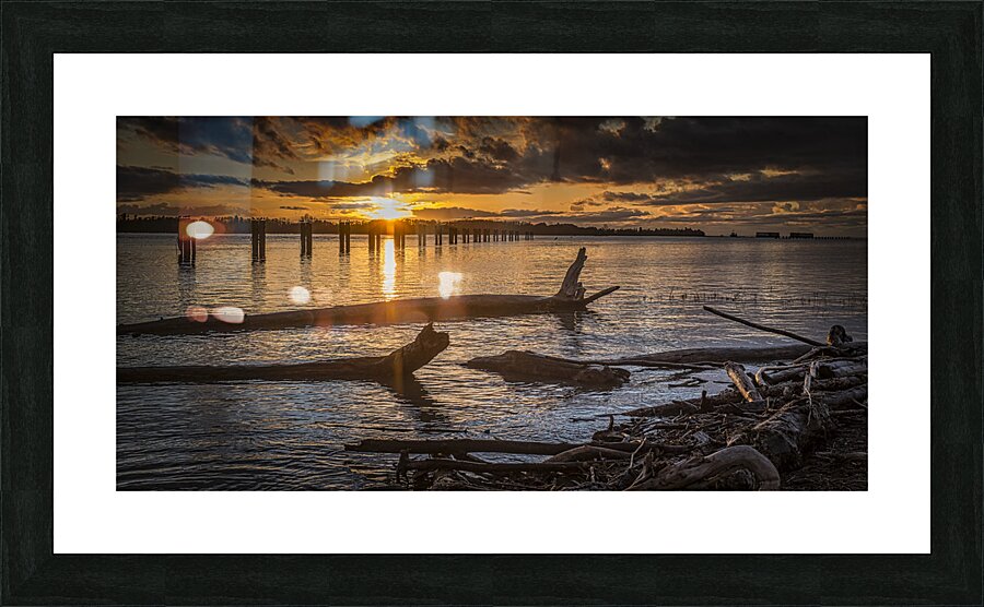 FS241114 GILBERT BEACH Picture Frame print