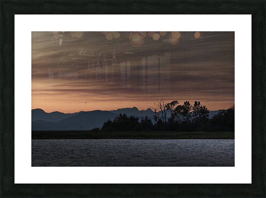 FS250730 TWILIGHT Picture Frame print