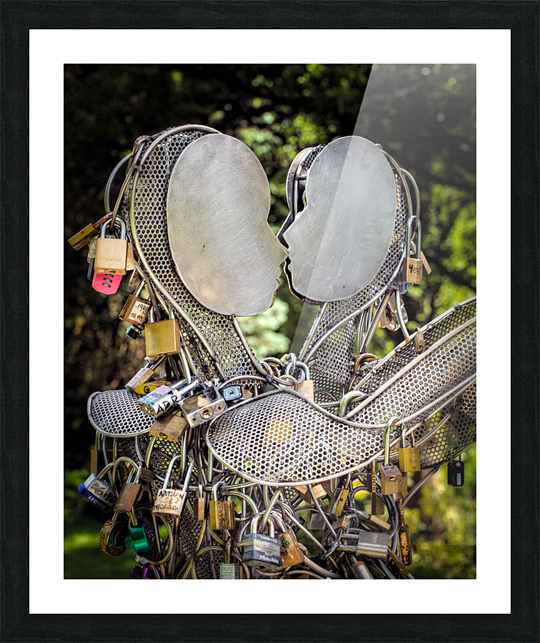Locked In Love 鎖定在愛中 Picture Frame print